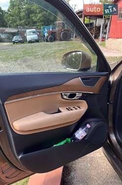 Внедорожник / Кроссовер Volvo XC90 2015 в 