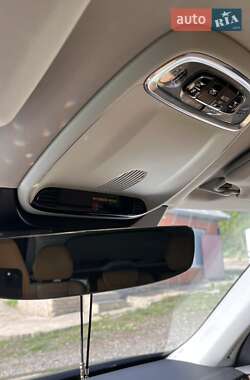 Внедорожник / Кроссовер Volvo XC90 2015 в 
