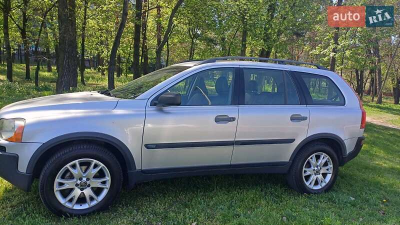 Внедорожник / Кроссовер Volvo XC90 2005 в 