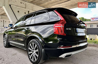 Позашляховик / Кросовер Volvo XC90 2020 в 