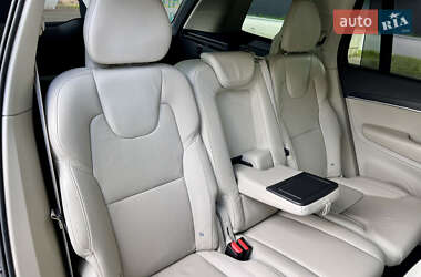 Позашляховик / Кросовер Volvo XC90 2020 в 
