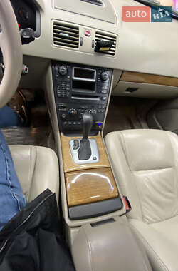 Внедорожник / Кроссовер Volvo XC90 2005 в 