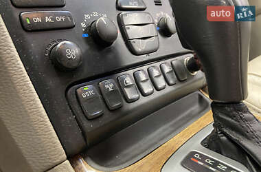 Внедорожник / Кроссовер Volvo XC90 2005 в 