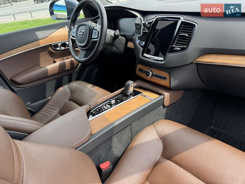 Позашляховик / Кросовер Volvo XC90 2021 в Тернополі