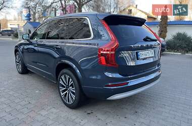 Внедорожник / Кроссовер Volvo XC90 2021 в 