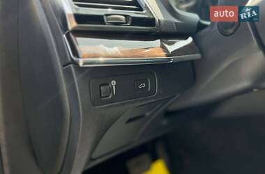 Внедорожник / Кроссовер Volvo XC90 2015 в 
