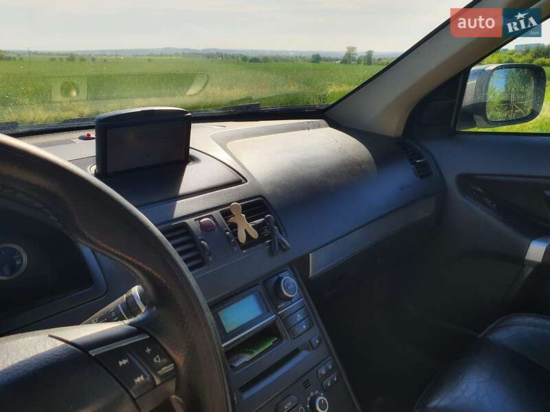Внедорожник / Кроссовер Volvo XC90 2006 в Ужгороде