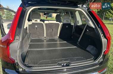 Внедорожник / Кроссовер Volvo XC90 2022 в 