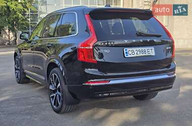 Внедорожник / Кроссовер Volvo XC90 2022 в 