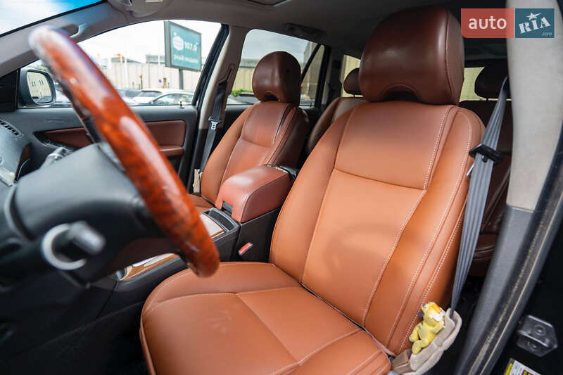 Внедорожник / Кроссовер Volvo XC90 2007 в Киеве