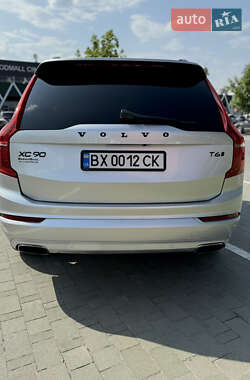 Внедорожник / Кроссовер Volvo XC90 2015 в 