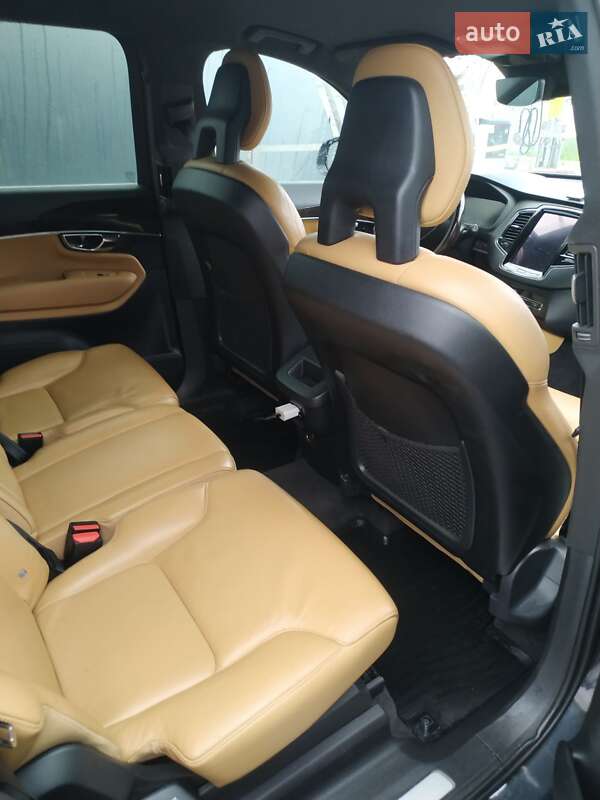 Позашляховик / Кросовер Volvo XC90 2015 в Києві