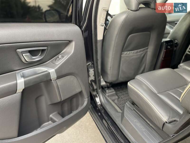 Позашляховик / Кросовер Volvo XC90 2014 в Вінниці
