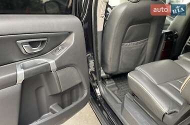 Внедорожник / Кроссовер Volvo XC90 2014 в 