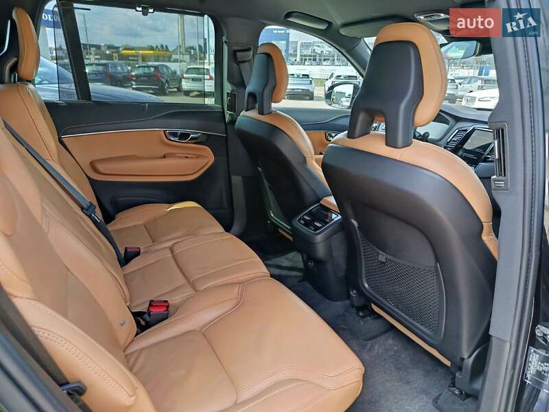 Позашляховик / Кросовер Volvo XC90 2021 в Києві