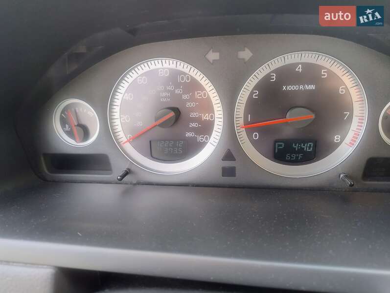 Внедорожник / Кроссовер Volvo XC90 2011 в Чернигове