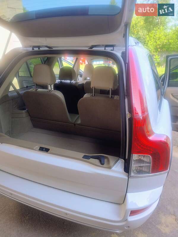 Внедорожник / Кроссовер Volvo XC90 2011 в Чернигове