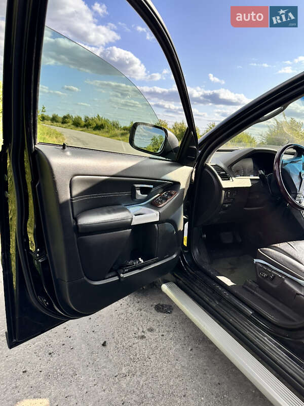 Внедорожник / Кроссовер Volvo XC90 2005 в Буске