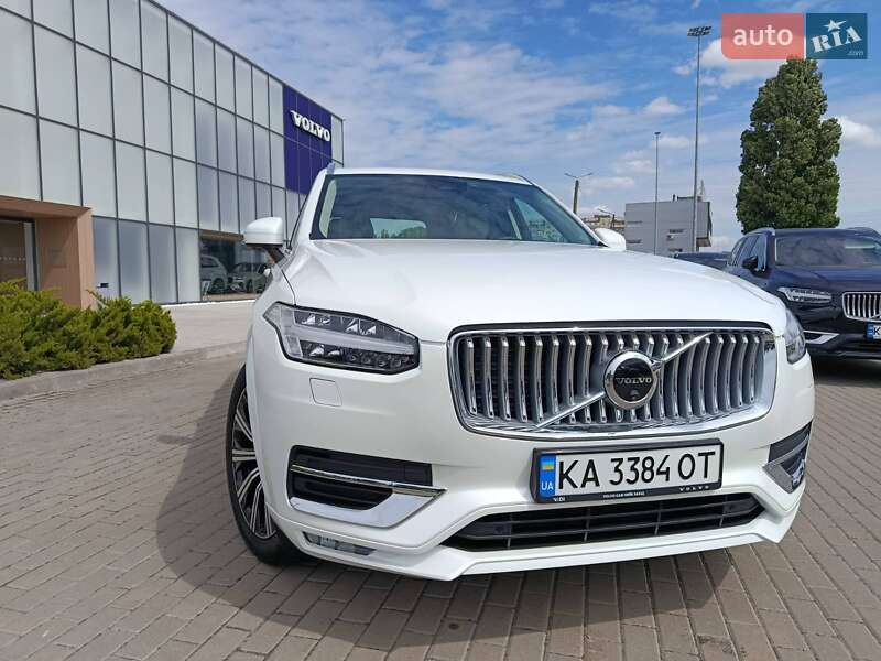 Volvo XC90 2024