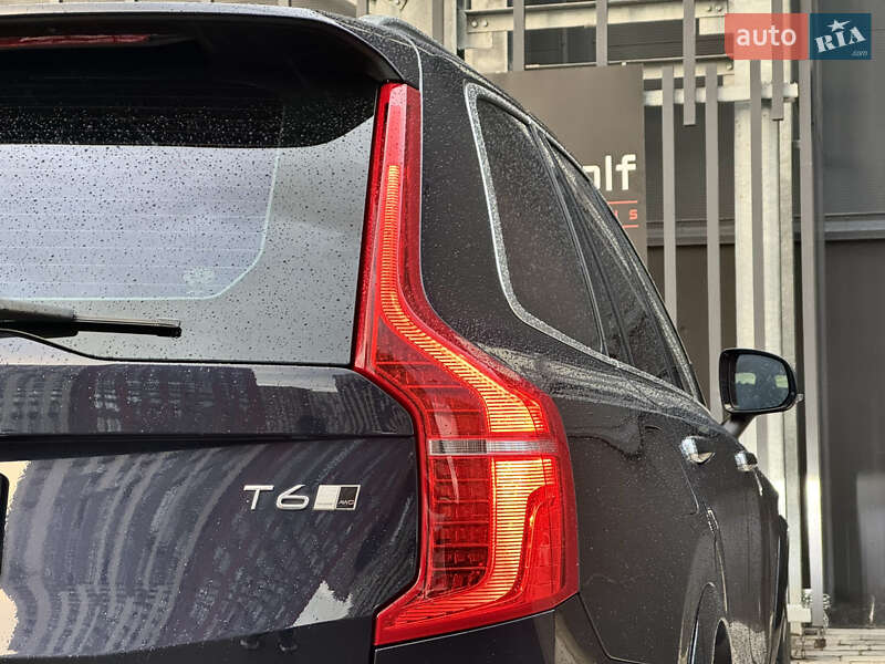 Внедорожник / Кроссовер Volvo XC90 2016 в Киеве
