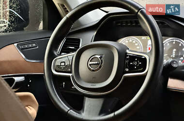 Внедорожник / Кроссовер Volvo XC90 2016 в 