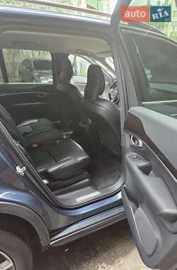 Внедорожник / Кроссовер Volvo XC90 2018 в 