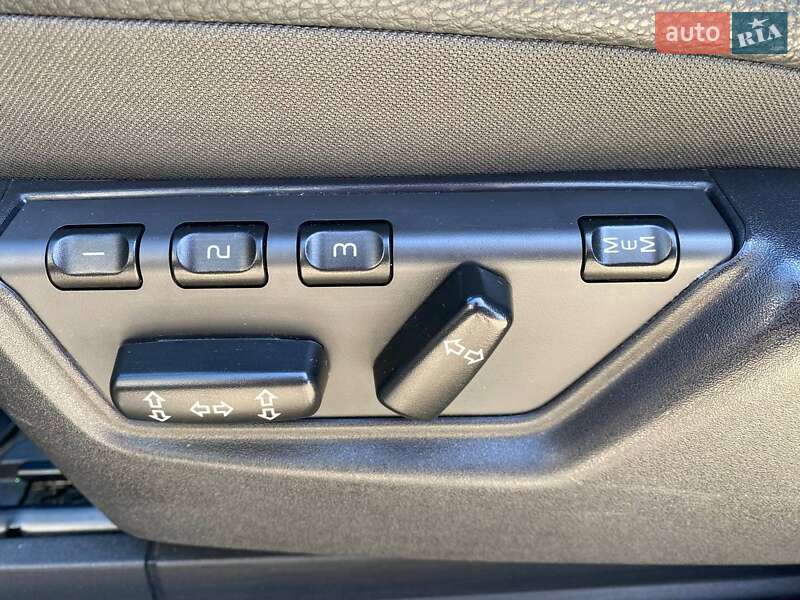 Внедорожник / Кроссовер Volvo XC90 2013 в Луцке