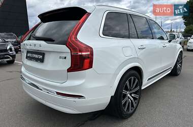 Позашляховик / Кросовер Volvo XC90 2023 в 