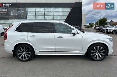 Позашляховик / Кросовер Volvo XC90 2023 в 