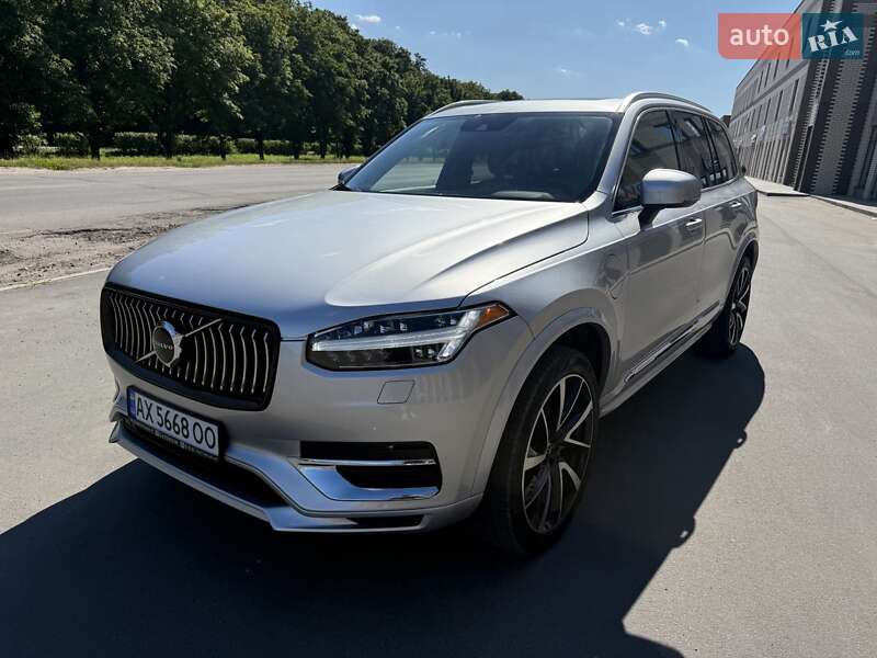 Внедорожник / Кроссовер Volvo XC90 2021 в Киеве