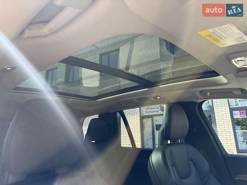Внедорожник / Кроссовер Volvo XC90 2021 в Киеве