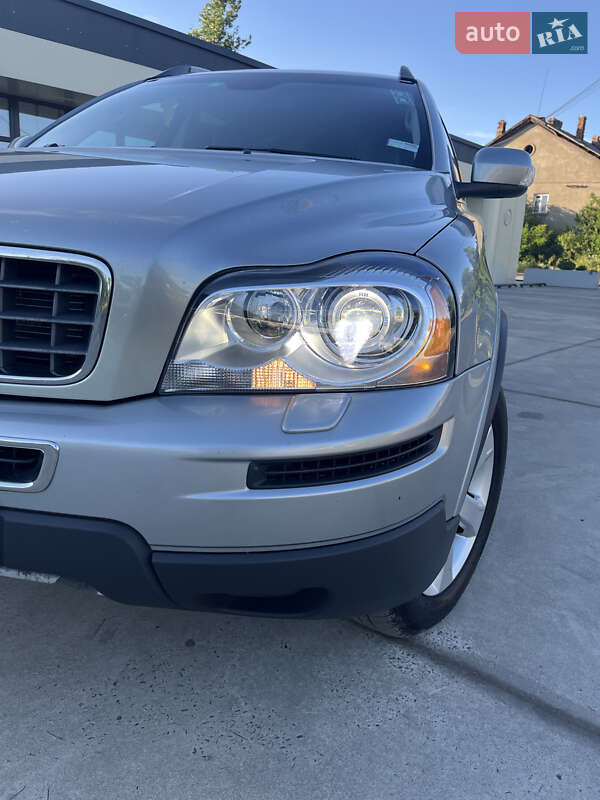 Внедорожник / Кроссовер Volvo XC90 2011 в Иршаве