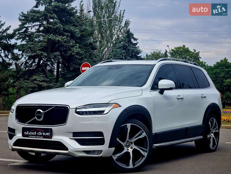 Volvo XC90 2015