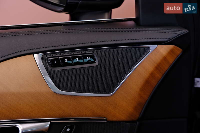 Внедорожник / Кроссовер Volvo XC90 2016 в Одессе