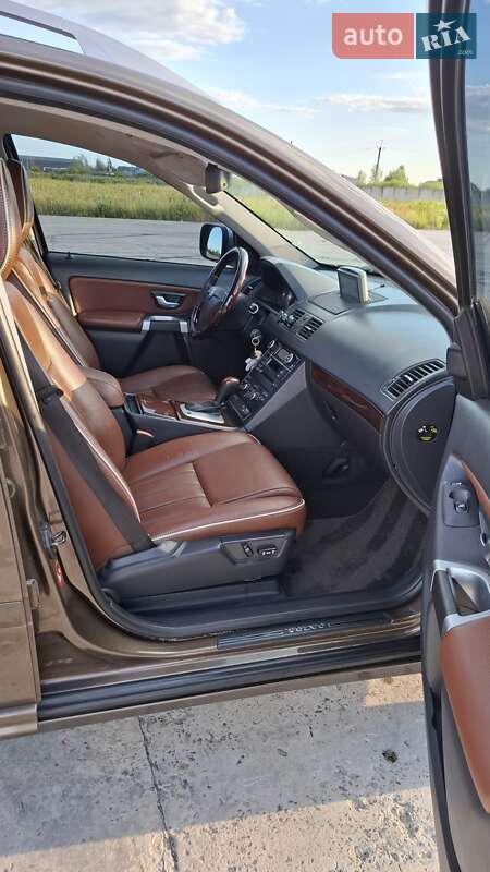 Внедорожник / Кроссовер Volvo XC90 2013 в Чопе