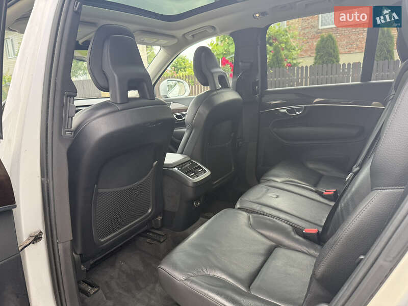 Внедорожник / Кроссовер Volvo XC90 2016 в Львове