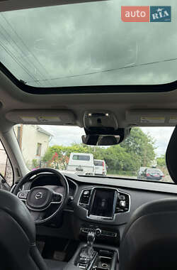 Внедорожник / Кроссовер Volvo XC90 2016 в 