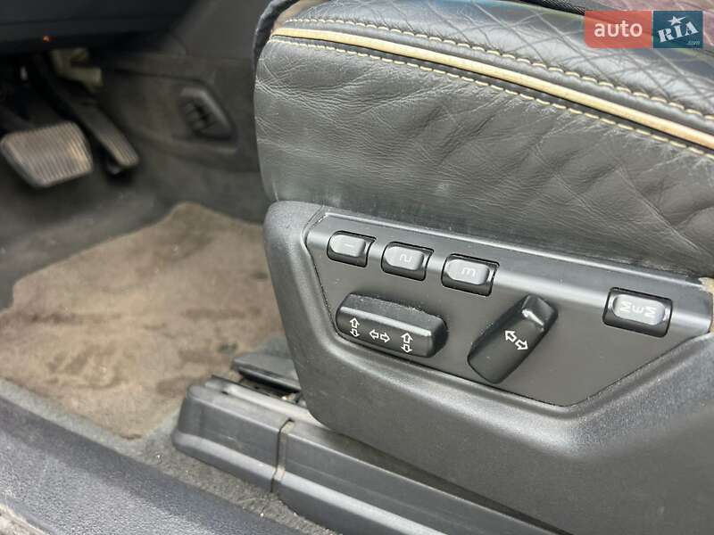 Внедорожник / Кроссовер Volvo XC90 2007 в Луцке