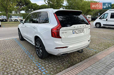 Внедорожник / Кроссовер Volvo XC90 2017 в 