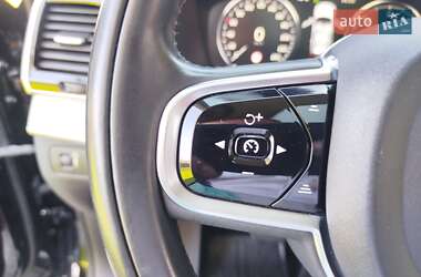 Внедорожник / Кроссовер Volvo XC90 2016 в 