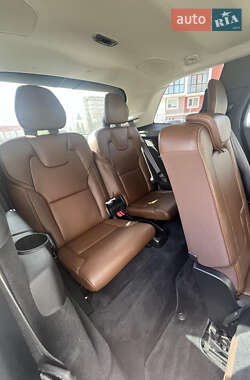 Внедорожник / Кроссовер Volvo XC90 2017 в 