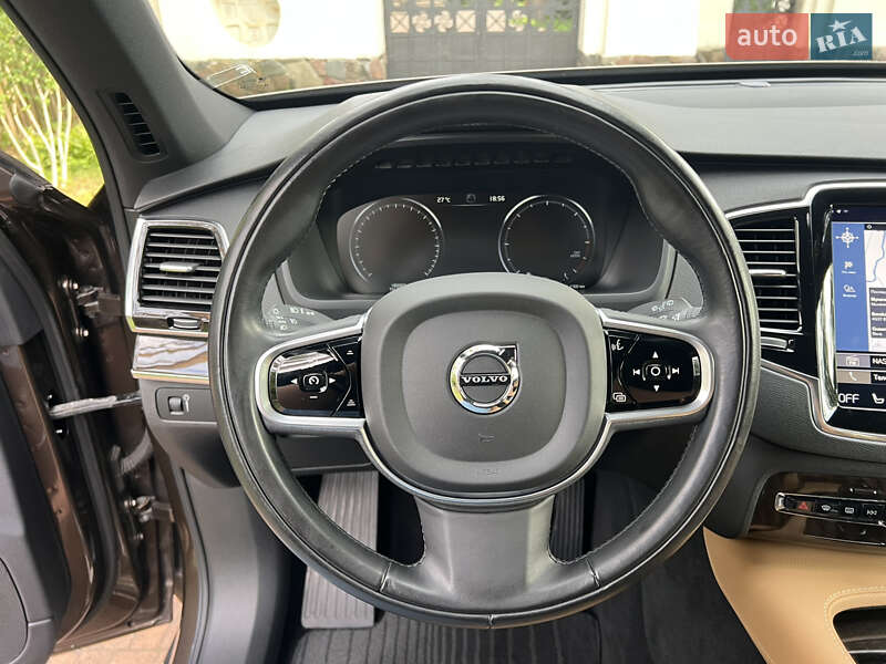 Внедорожник / Кроссовер Volvo XC90 2017 в Киеве