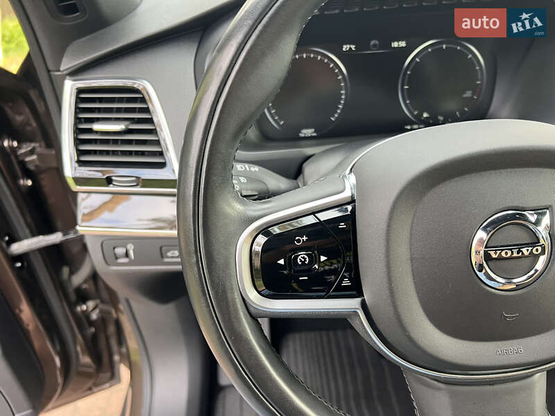 Внедорожник / Кроссовер Volvo XC90 2017 в Киеве