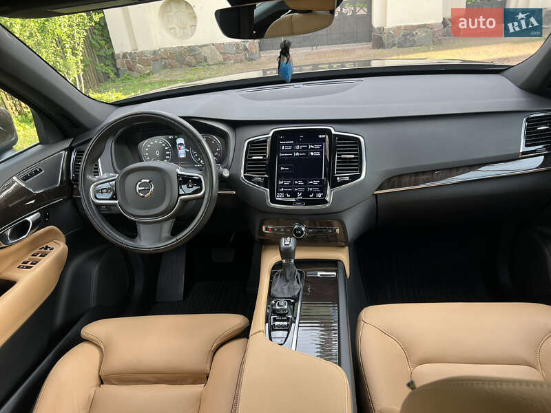 Внедорожник / Кроссовер Volvo XC90 2017 в Киеве
