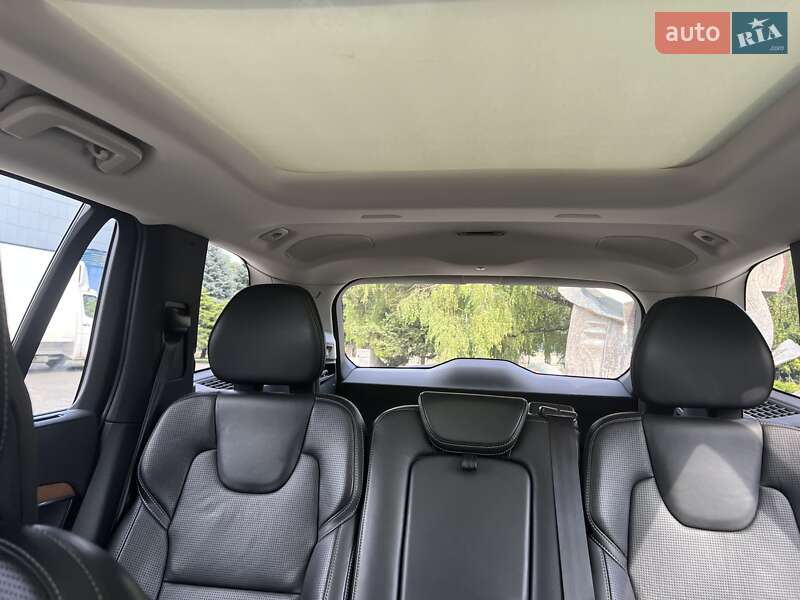Внедорожник / Кроссовер Volvo XC90 2016 в Днепре