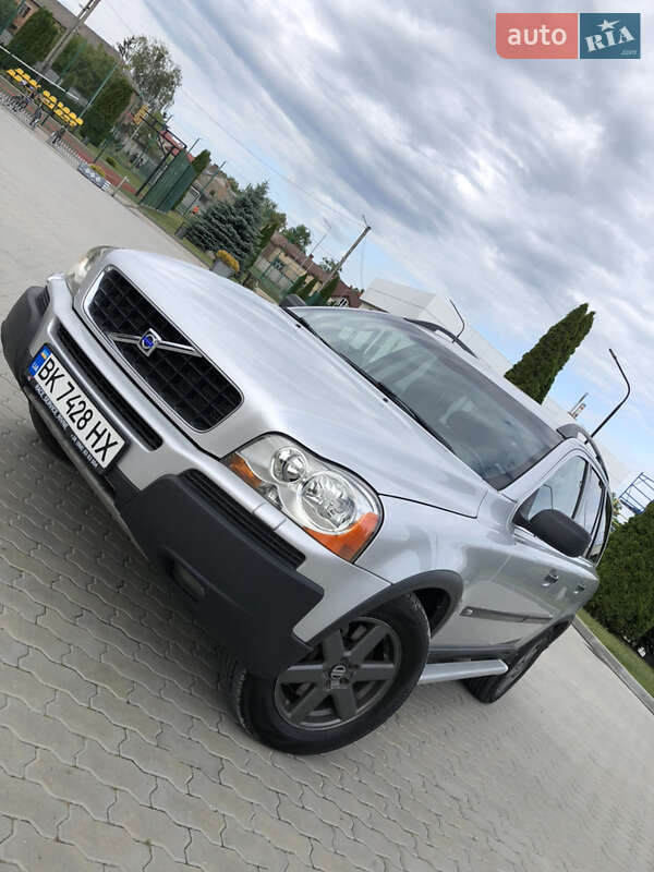 Внедорожник / Кроссовер Volvo XC90 2004 в Яворове