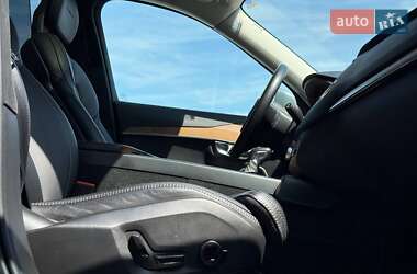 Внедорожник / Кроссовер Volvo XC90 2020 в 
