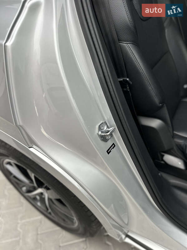 Внедорожник / Кроссовер Volvo XC90 2016 в Владимире