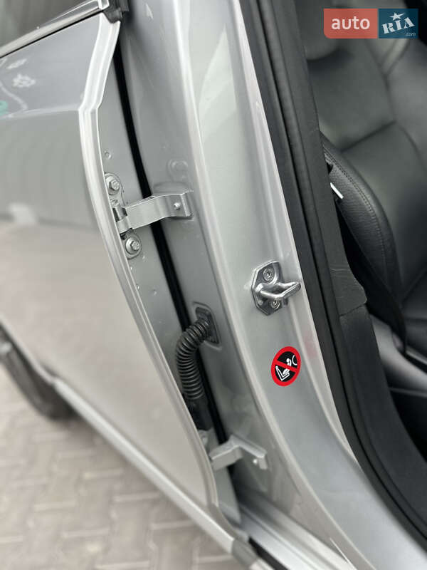Внедорожник / Кроссовер Volvo XC90 2016 в Владимире