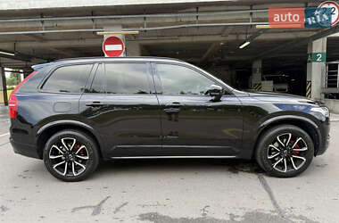 Позашляховик / Кросовер Volvo XC90 2017 в 